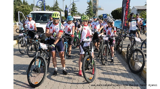 Bisiklet tutkunları festivalde buluştu