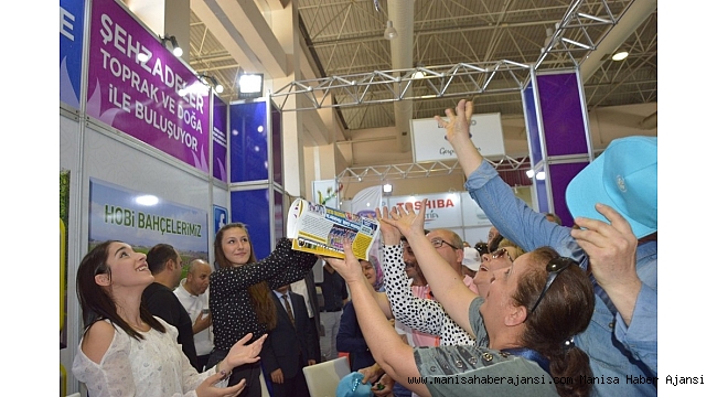 Çeyrek asırlık fuarın açılışıyla 478'inci Mesir Festivali de başladı
