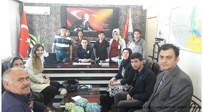 Kula'da özel öğrencilerden emniyete anlamlı ziyaret