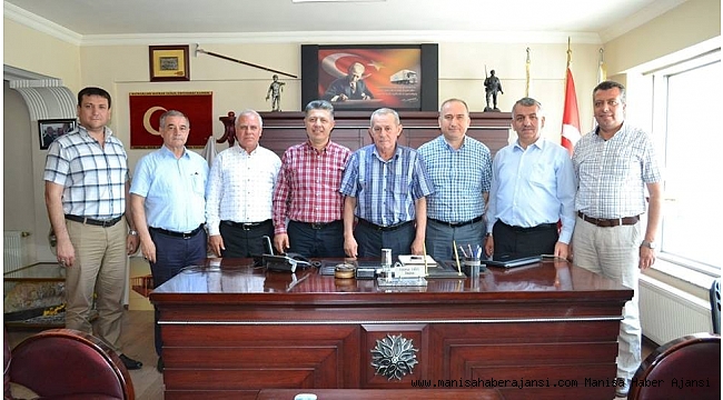 AK Parti adayı Özkan'dan Soma'daki STK'lara ziyaret