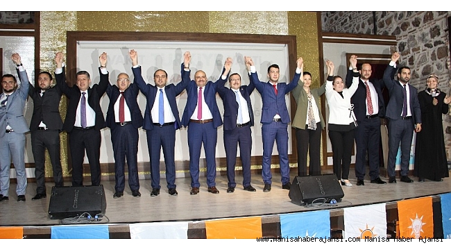 Manisa AK Parti'de coşkulu aday tanıtımı