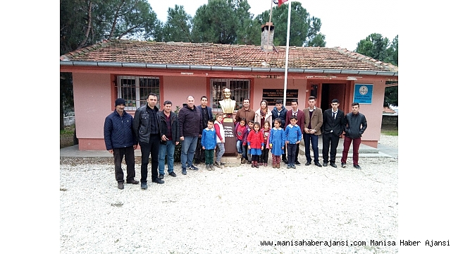 Sarıgöl Mesleki Eğitim Merkezi öğrencilerinden örnek davranış