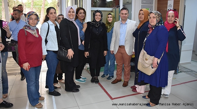 Şehzadeler Belediyesi hemşireleri unutmadı