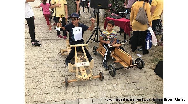 Tahta Araba Yarışmasında öğrenciler ter döktü