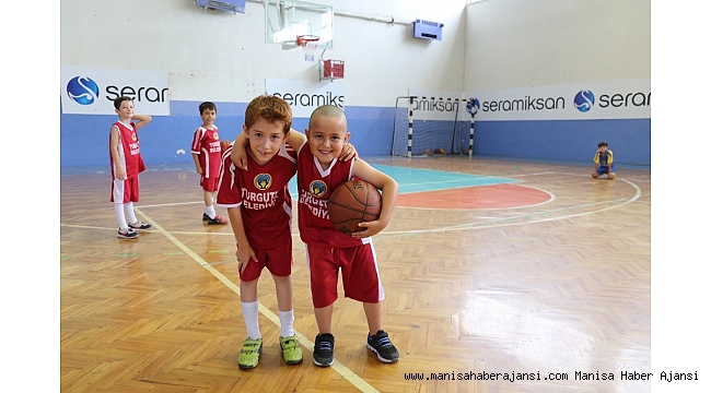 Turgutlu Belediyesinden yaz spor okulu