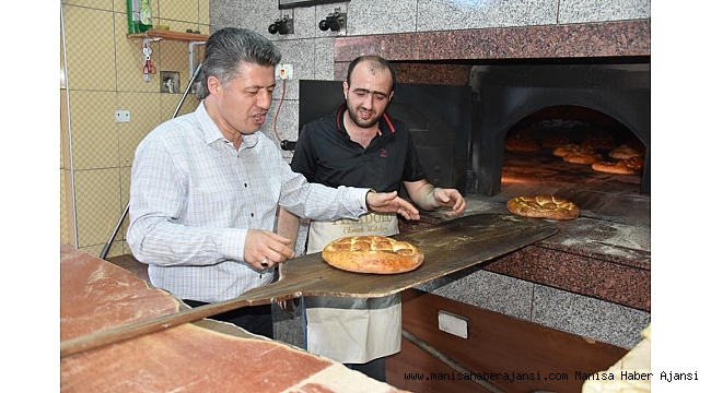 AK Parti'li Özkan, Kırkağaç esnafıyla buluştu