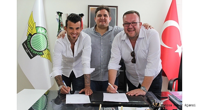 Akhisar Belediyespor'da Güray Vural imzayı attı