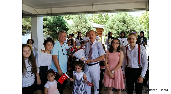 Konservatuardan öğrencilere moral konseri