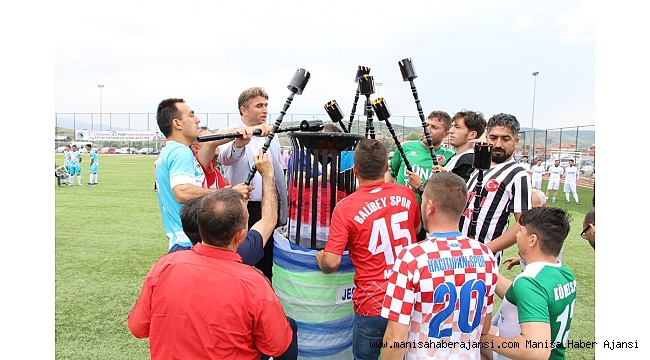 Kula'da 3. futbol şöleni başladı