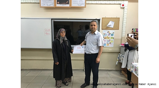 Saruhanlı'da 173 kişi okuma-yazma öğrenmek için başvurdu