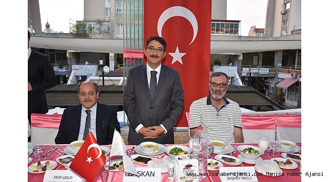 Şehzadeler ailesi aynı sofrada buluştu