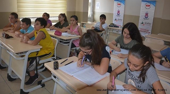 ŞEHZADELER’ DE YAZ KURSLARI DEVAM EDİYOR
