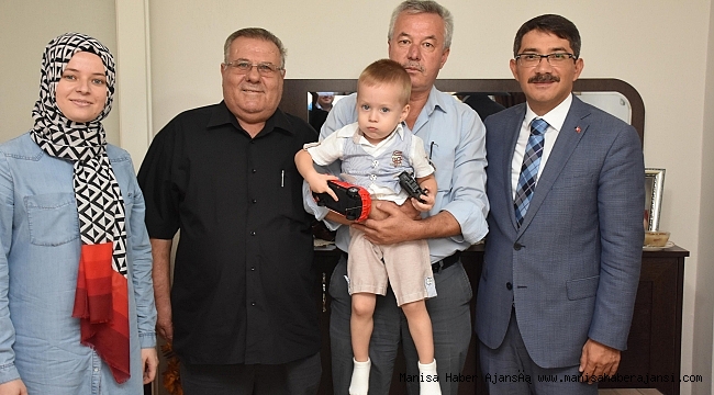 Başkan Çelik iki Aileye Misafir Oldu