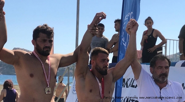 PLAJ GÜREŞİNDE TÜRKİYE ÜÇÜNCÜSÜ YUNUSEMRE’DEN