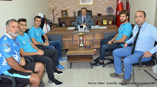 SPORCULARDAN YUNUSEMRE’YE TEŞEKKÜR