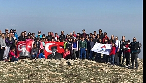 CUMHURİYET YÜRÜYÜŞÜNE VELİLERDEN İLGİ