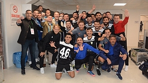 Manisa Büyükşehir Belediyespor Zirveye Yürüyor