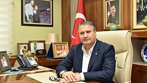 BAŞKAN ÇERÇİ MEVLİT KANDİLİ'Nİ KUTLADI