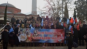 Manisa Doğu Türkistan için tek yürek