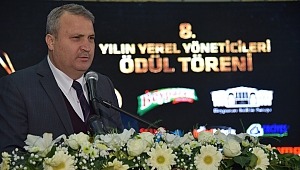 TÜRKİYE’DE YILIN YEREL YÖNETİCİSİ MEHMET ÇERÇİ