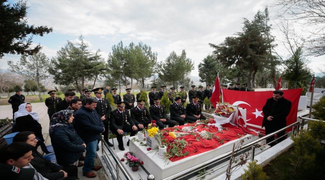 Afrin şehidi mezarı başında anıldı