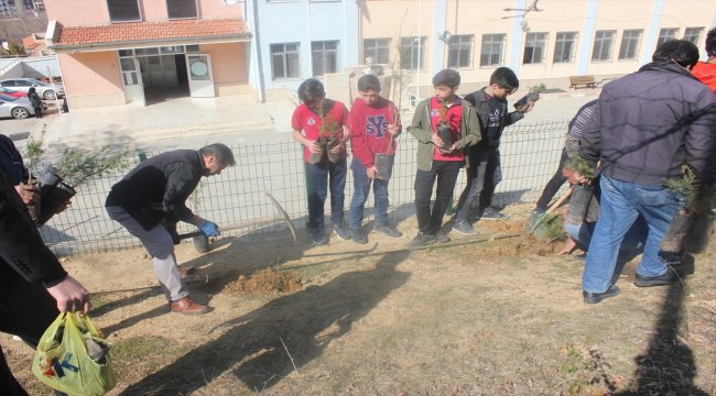 Dinar'da fidan dikme töreni