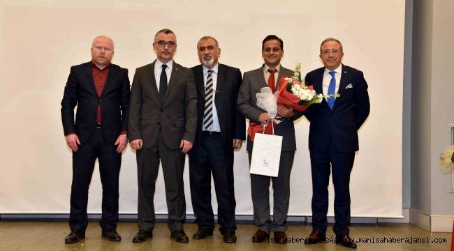 Hocalı Katliamının Kurbanları Manisa’da Anıldı