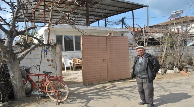 İzmir'de karbonmonoksit zehirlenmesi