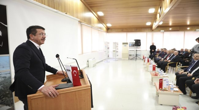 "İzmir’de yeni şeyler söylemek lazım artık"