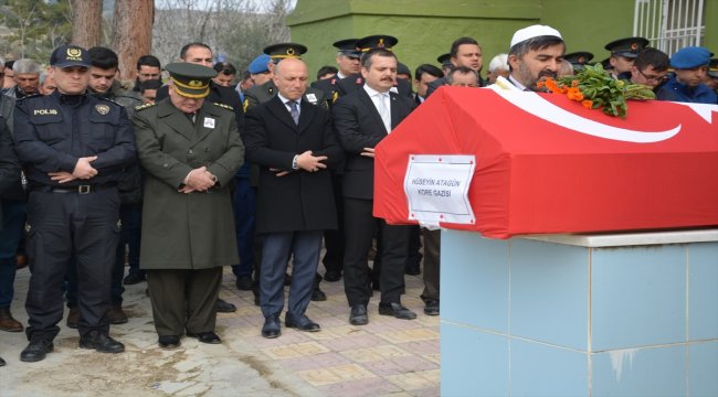 Kore gazisi son yolculuğuna uğurlandı