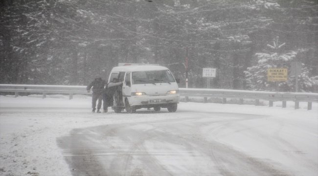 Kütahya'da kar yağışı