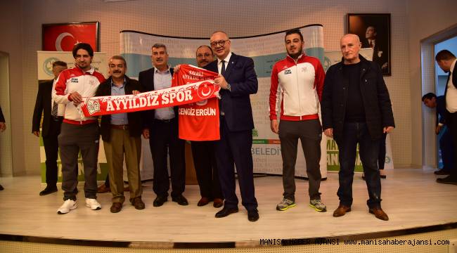 Büyükşehir Amatör Spor Kulüplerinin Yanında