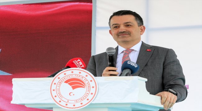 İzmir'de yem fabrikasının temeli atıdı