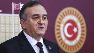 MHP’Lİ AKÇAY: “İSTİKLAL MARŞI BEKA VE HÜRRİYET MÜCADELEMİZİN DESTANIDIR”