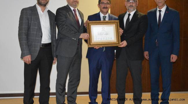 Başkan Çelik mazbatasını aldı