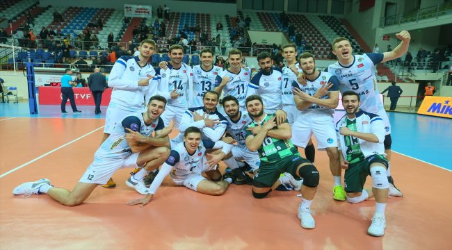Voleybol: Efeler Ligi play-off
