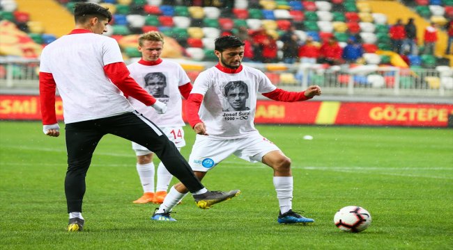 Göztepe: 2 Antalyaspor: 1 (İlk yarı)