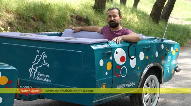 Hurda otomobili "Hacı Mülayim"e dönüştürdü