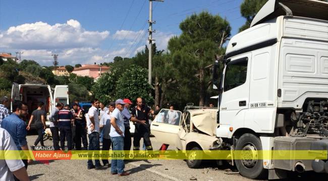 Manisa'da trafik kazaları: 1 ölü, 3 yaralı