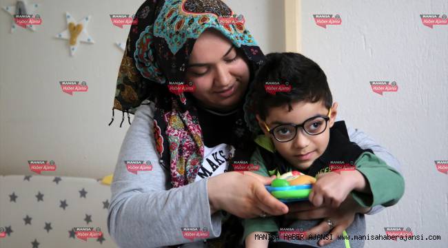 Minik Ayaz, 50 bin lirayla hayata adım atacak
