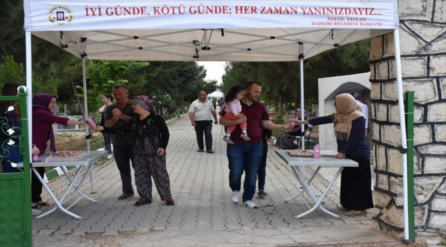 Dazkırı'da mezarlıklar ziyaret edildi