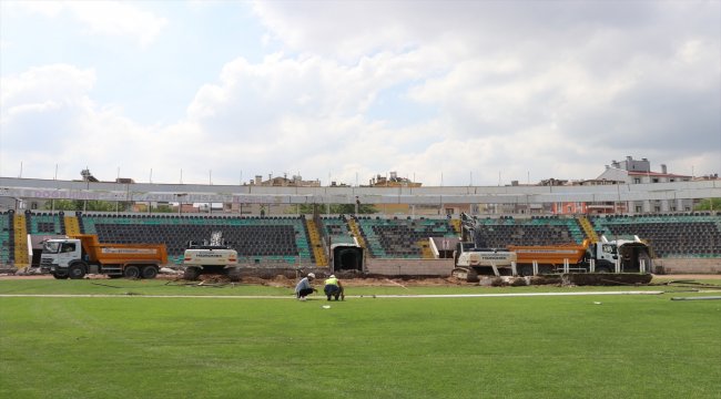 Denizli Atatürk Stadı'nda yenileme çalışmaları başladı