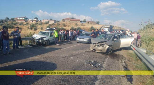 Manisa'da trafik kazası: 8 yaralı