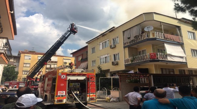 Denizli'de çatı yangını