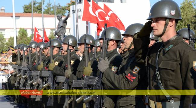 Manisada Zafer Bayramı coşkusu