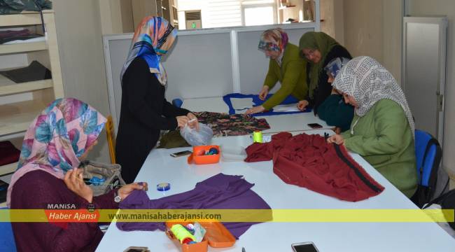 YUNUSEMRELİ BAYANLAR KURSLARA YOĞUN İLGİ GÖSTERİYOR