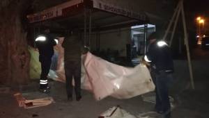 Şehzadeler Deprem Bölgesine Çadırlarını Gönderdi