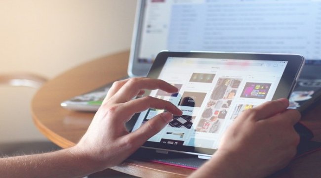Almanların akıllı 'corona izleme uygulaması' 4 haftaya hazır olacak