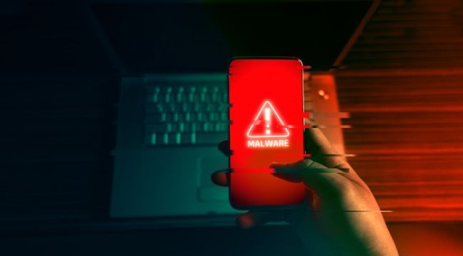 Android tabanlı gelişmiş bir saldırı kullanıcıları tehdit etmeye devam ediyor