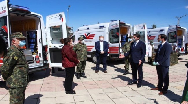 Arnavutluk'a ambulans ve oksijen kompresörü desteği